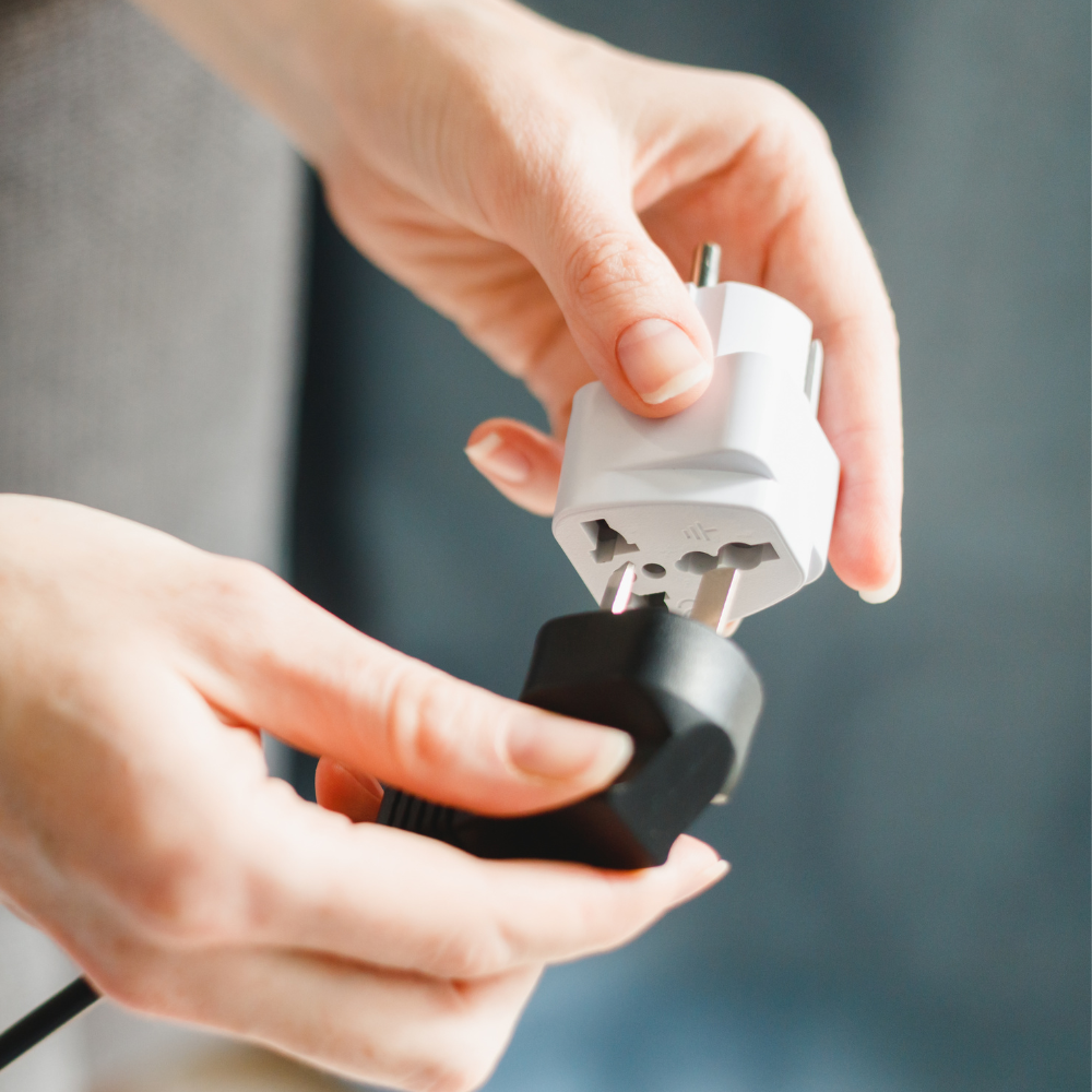 ADAPTATEUR UNIVERSEL