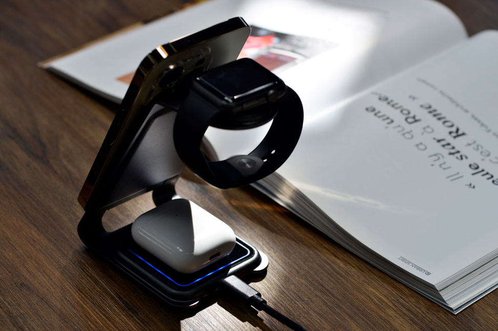 Energizer 15W 3-in-1 Magnetic Wireless Charging Stand (WCP302) - Metal